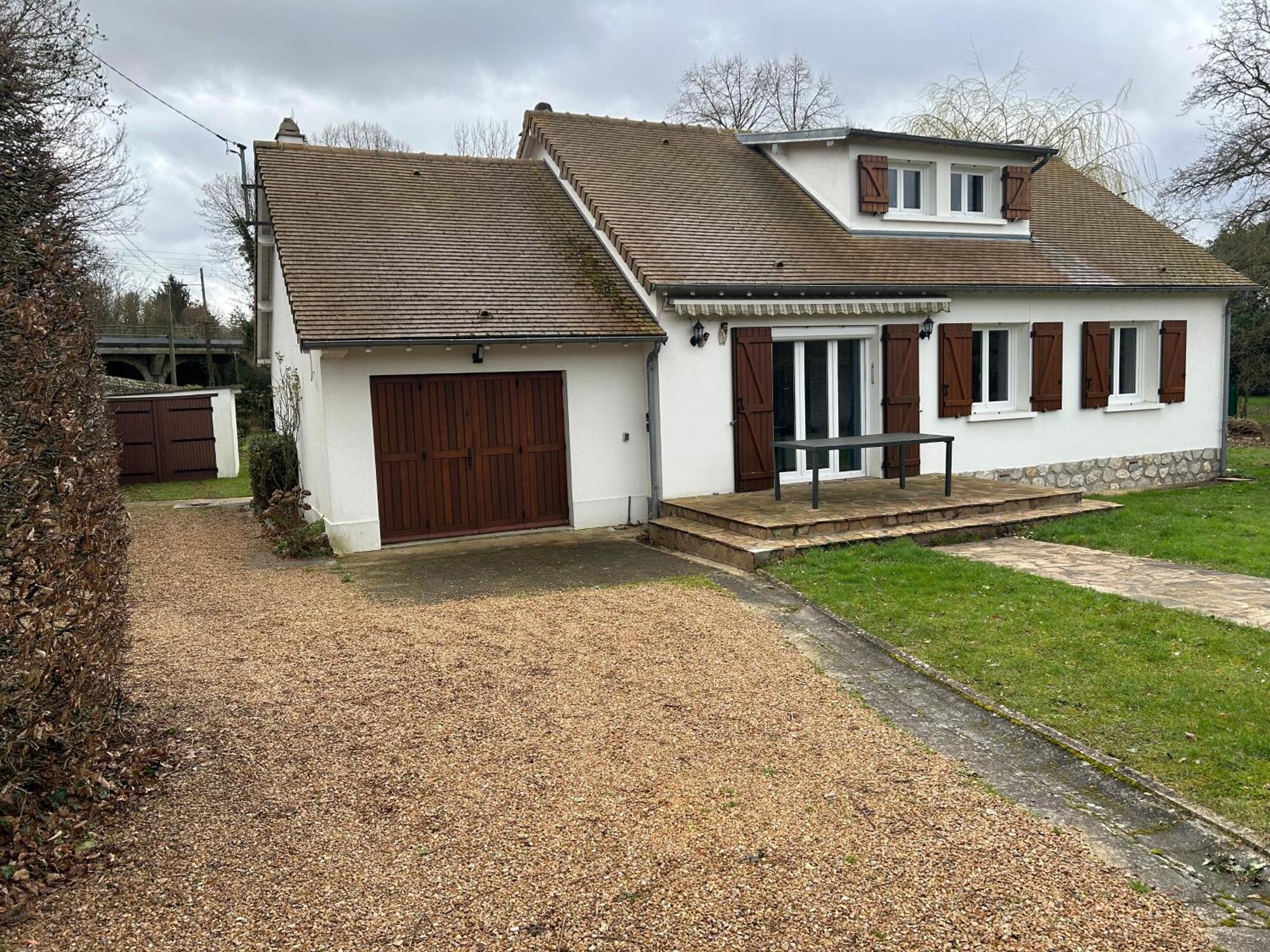 Maison Au Calme Avec Riviere A Cote De Chartres Saint-Prest Exterior photo